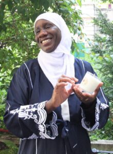 Read more about the article Business of candles and scents from Africa: the story of Asta